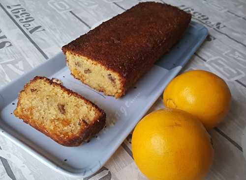 Cake à l'orange, miel et noix