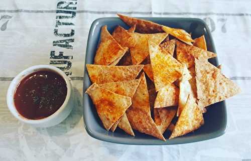 Chips mexicaines et sa sauce tomate épicée