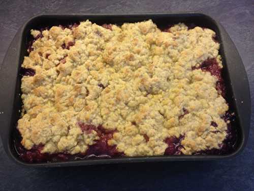 Crumble de pommes et myrtilles