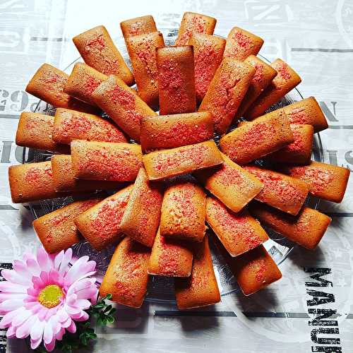 Financiers aux pralines roses