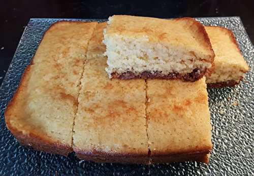 Gâteau au yaourt coco chocolat au lait au Cake Factory