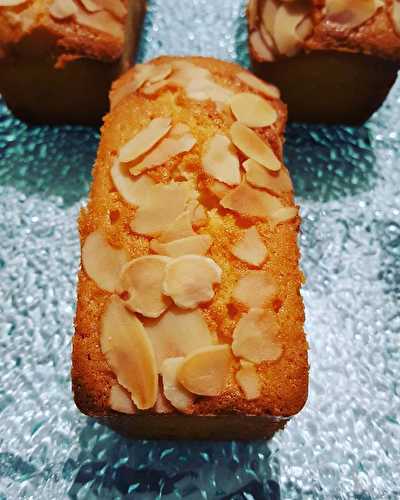 Mini cakes à la pâte d'amandes et à la fleur d'oranger au Cake Factory