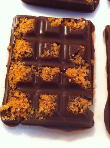 Mini tablettes de chocolat noir au speculoos