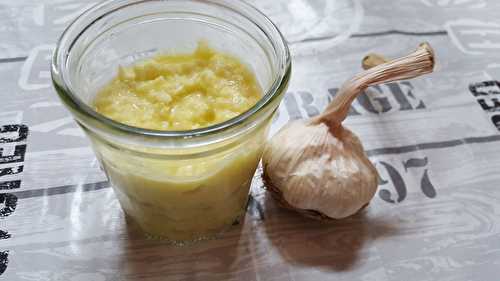 Purée d'ail ou pâte d'ail (thermomix)