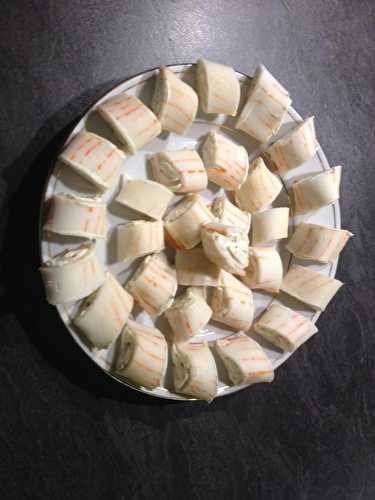 Roulés de surimi au fromage ail et fines herbes