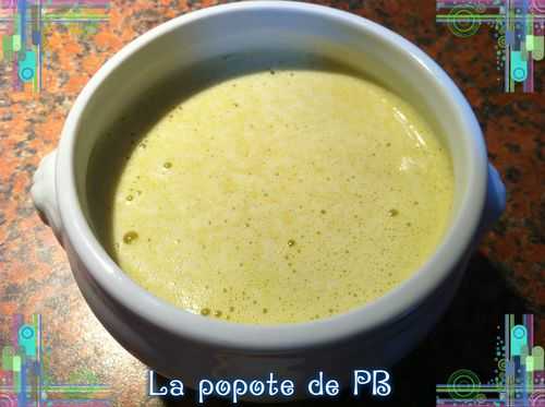 Soupe de laitue et asperges vertes {TMX}