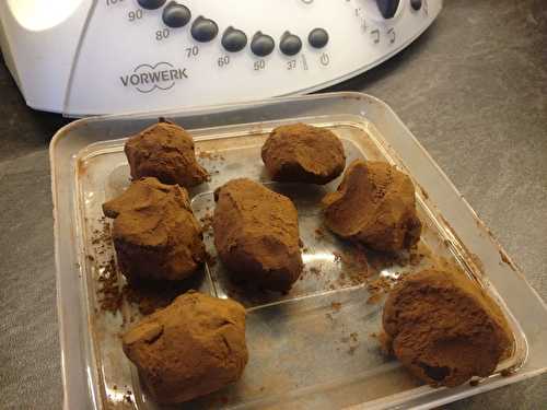 Truffes au chocolat au rhum au Thermomix