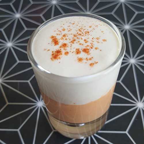 Verrine mousse chorizo chantilly chèvre fraisAvec