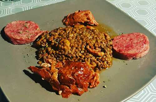 Lentilles au jambonneau et saucisse Cotechino