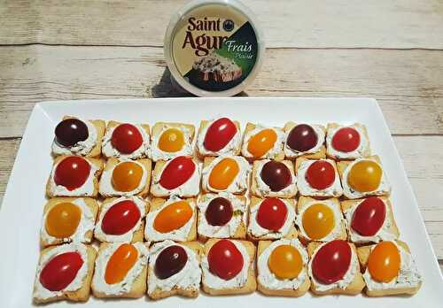 Toasts de Saint Agur frais aux tomates cerises multicolores