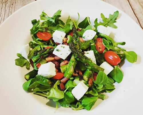 Salade aux asperges vertes et lardons