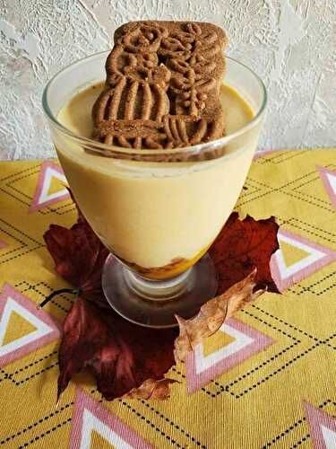 Mousse de mangue et spéculoos