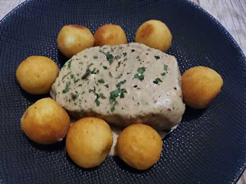 Tournedos de bœuf, sauce cèpe et ses pommes dauphine