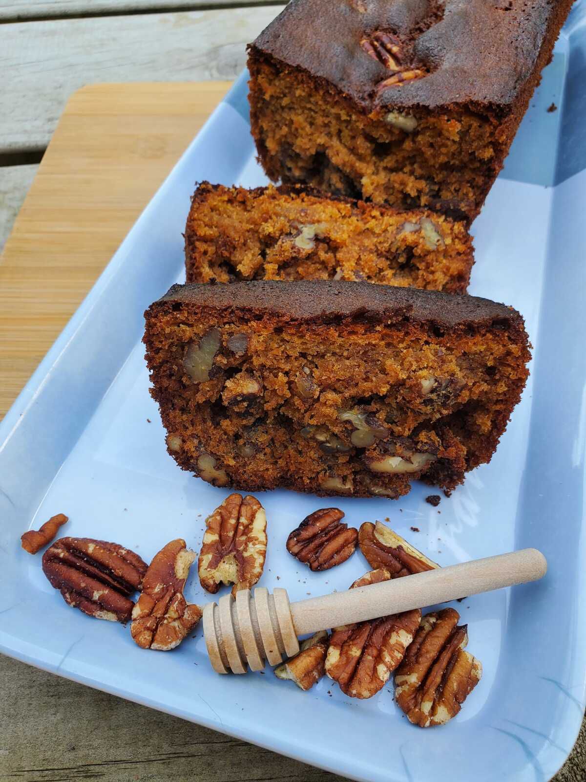 Cake au miel et noix de pécan de Cyril Lignac