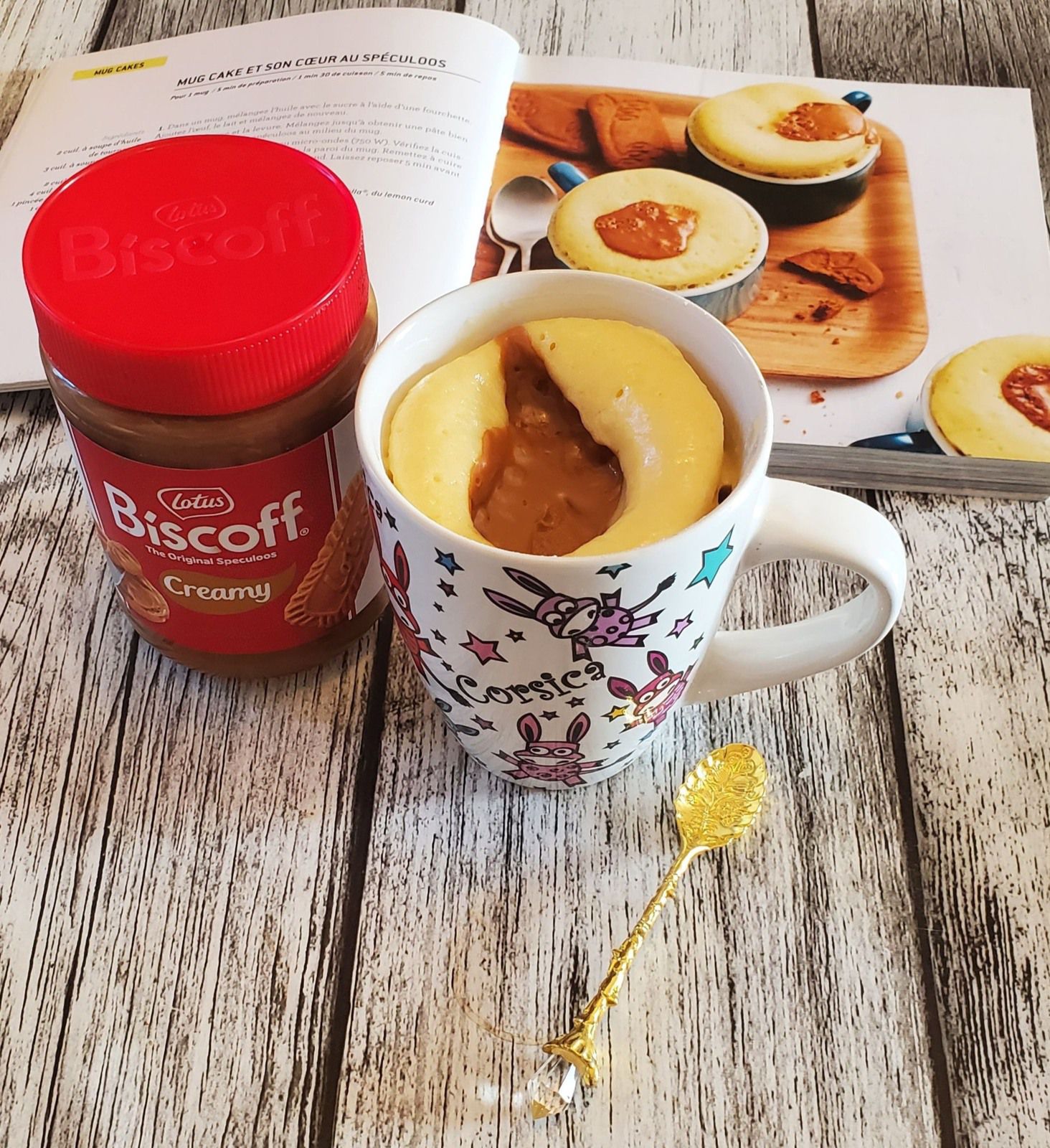 Mug Cake et son cœur au spéculoos