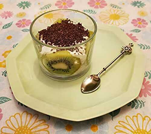 Verrines au fromage blanc et kiwi
