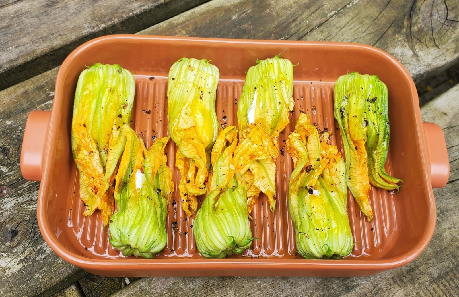 Fleurs de courgettes au four