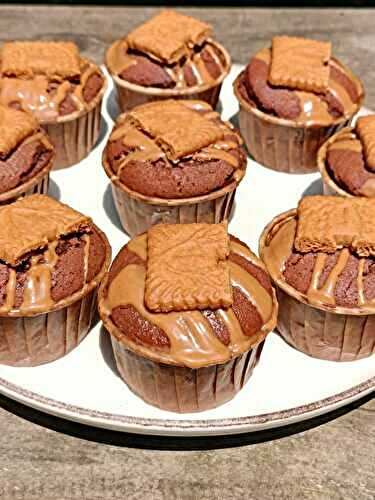 Muffins au chocolat cœur spéculoos