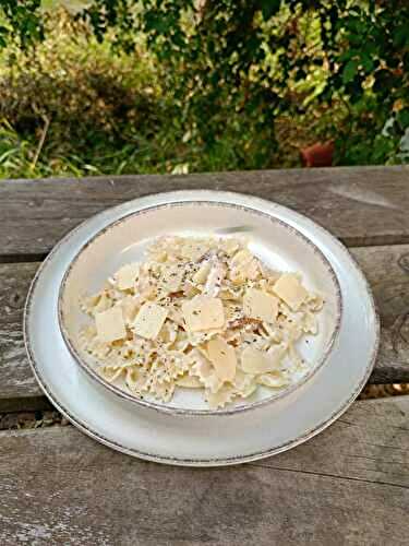 Farfalle, crème de parmesan et poulet