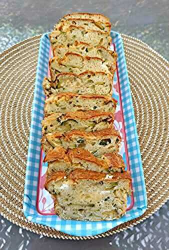 Cake aux courgettes, chèvre frais et thym