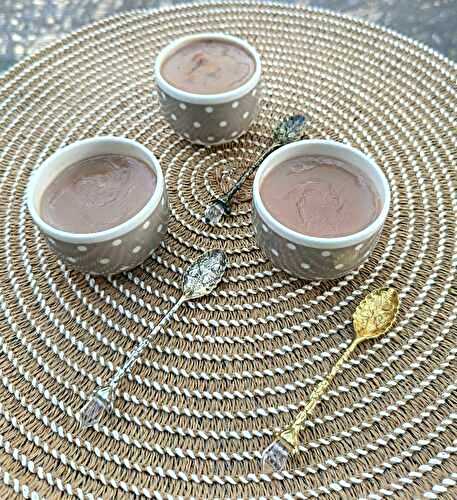 Petits pots de crème à la pralinoise