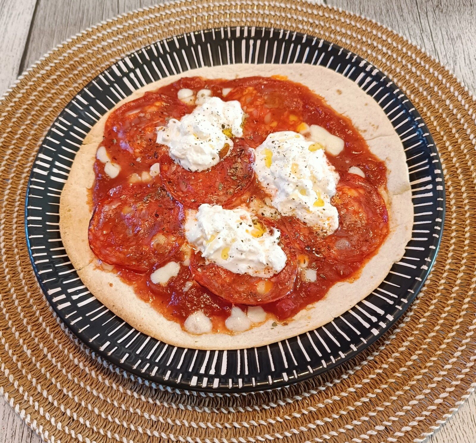 Pizza Prozis chorizo straciatella