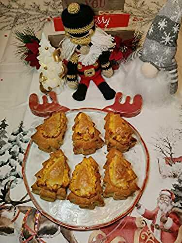 Sapins feuilletés au saumon et crevettes