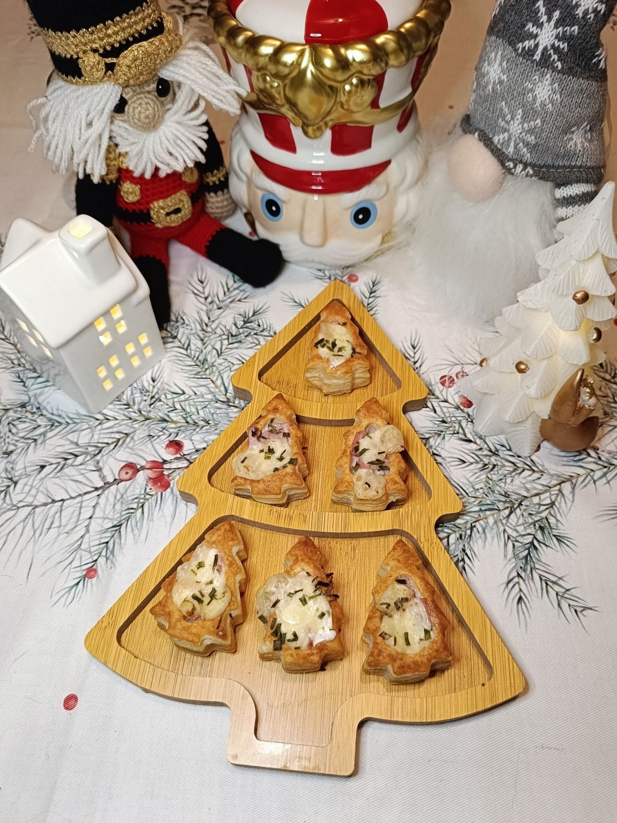 Mini sapins feuilletés jambon raclette