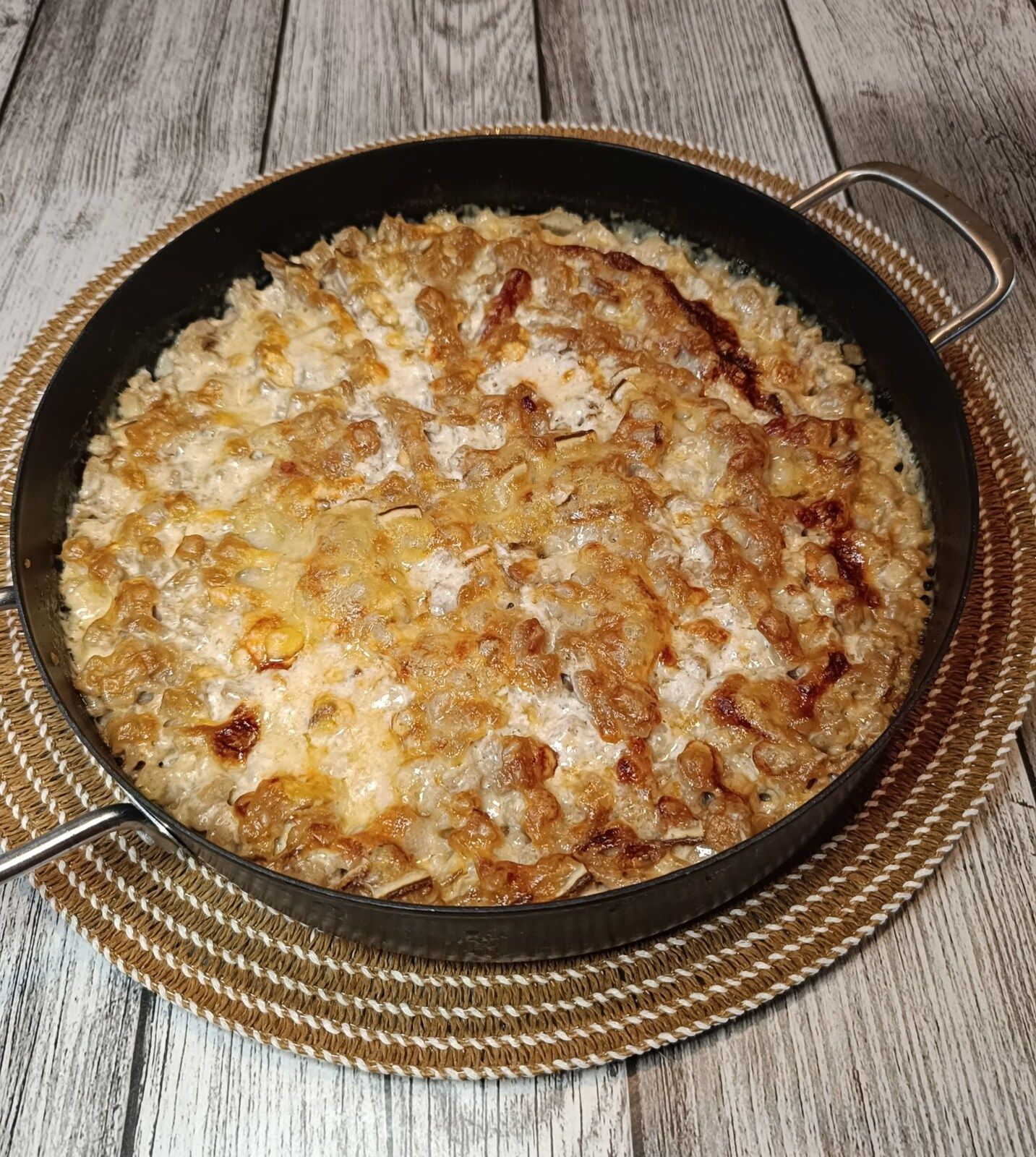 Gratin de crozets au sarrasin, lardons de volaille et Beaufort