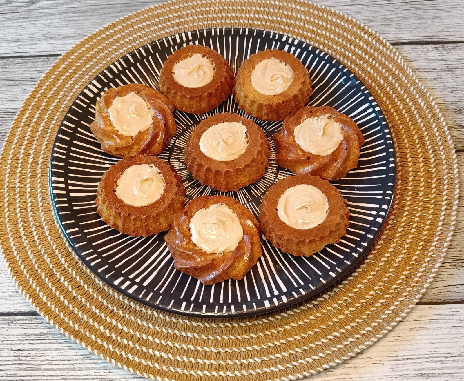 Twists aux amandes et nappage bueno