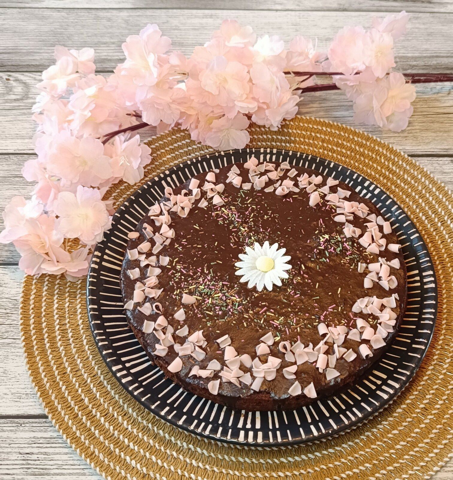 Gâteau moelleux au yaourt et au chocolat