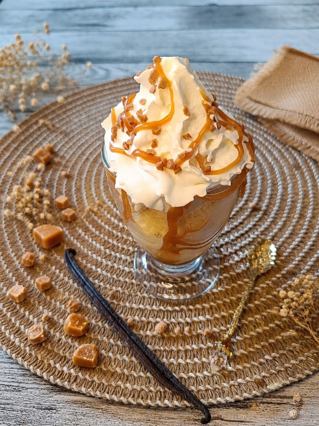 Caramel liégeois