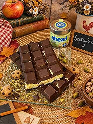 Tablettes de chocolat au cookie dough façon Dubaï