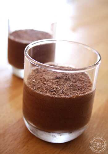 Mousse au chocolat noir et épices