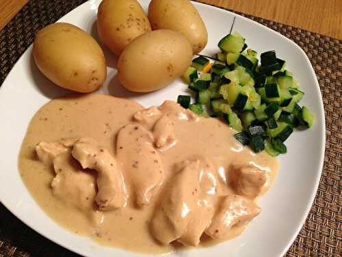 Poulet en sauce à la Moutarde de Bénichon