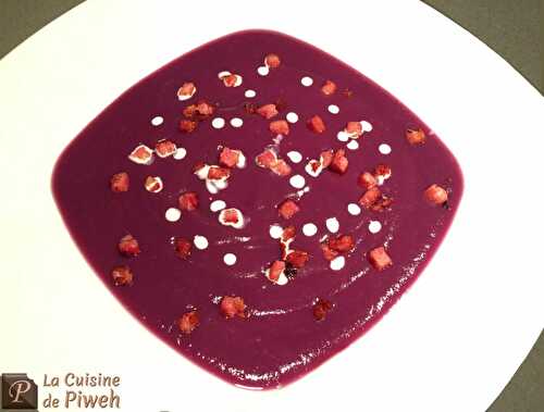 Velouté de Chou rouge, Carottes et Lardons