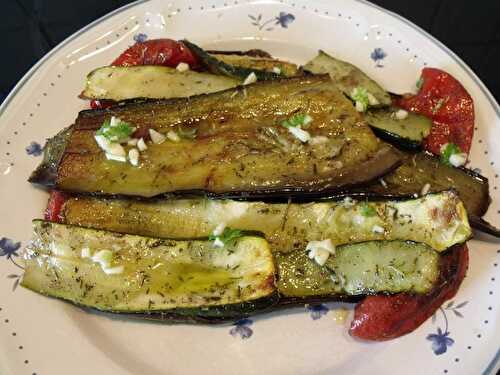 Une entrée estivale pour commencer : Antipasti de légumes méditerranéens