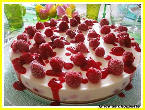 CHEESECAKE AUX FRAMBOISES ET CHOCOLAT BLANC