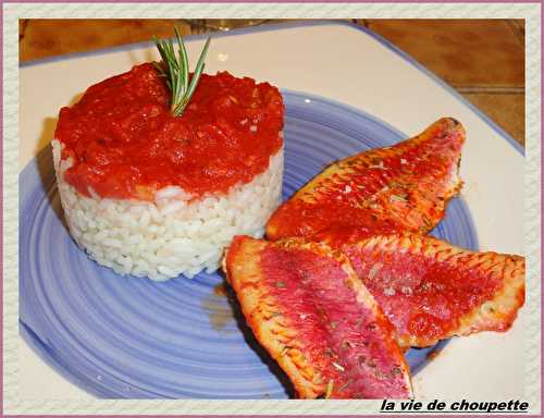 FILETS DE ROUGETS AU FOUR, TOMATES, VIN BLANC ET RIZ