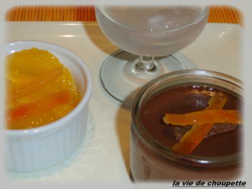 PETITS POTS DE CREME AU CHOCOLAT ET A L'ORANGE