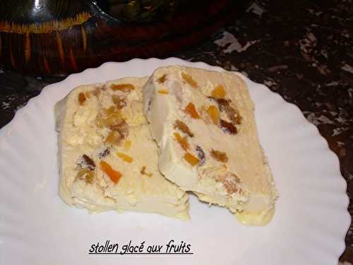 Stollen glacé aux fruits