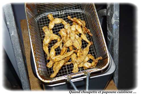 CUISSES DE GRENOUILLES A LA FRITEUSE