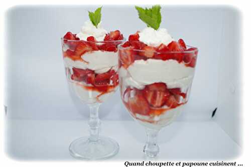 VERRINES DE FRAISES, CHANTILLY CREME/MASCARPONE