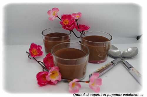 CREME ONCTUEUSE AU CHOCOLAT