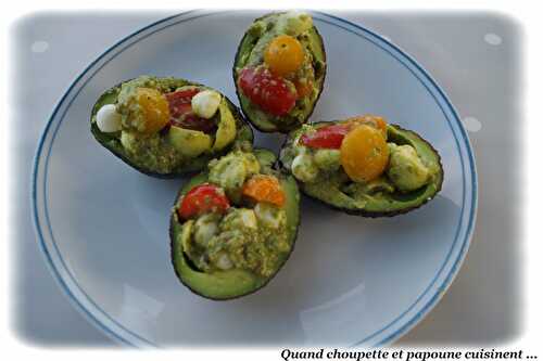 AVOCAT FARCI A LA CAPRESE