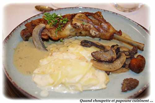 CUISSES DE POULET, MORILLES ET VIN JAUNE ET SON GRATIN DAUPHINOIS