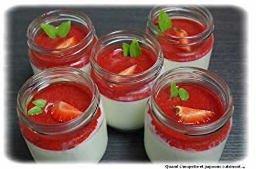 PANNA COTTA A LA VANILLE, COULIS DE FRAISE AU BASILIC