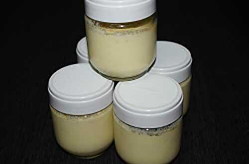 PETITS POTS DE CREME A LA VANILLE AU TM