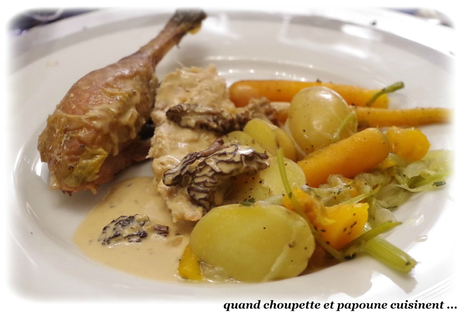 CHAPON DE PINTADE EN CROÛTE DE SEL AUX HERBES