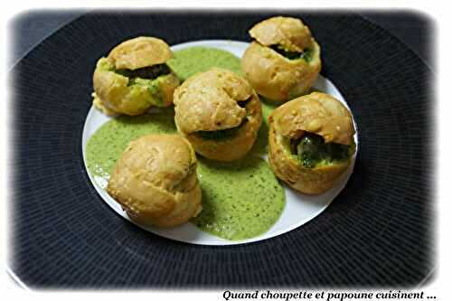 PROFITEROLES D'ESCARGOTS CREME DE PERSIL